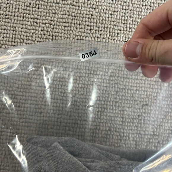 Brooks Brothers V-Neck Sweater Mens XL Gray Long Sleeve Italian Yarn Merino Wool - Picture 8 of 8